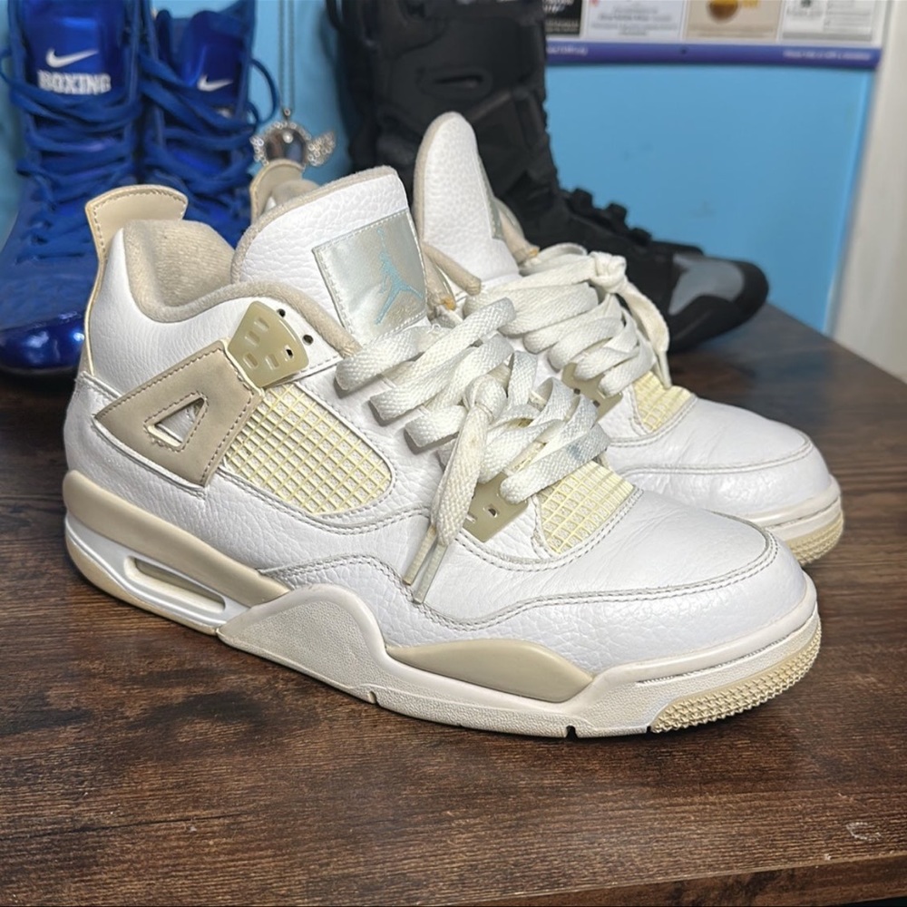 jordan retro 4